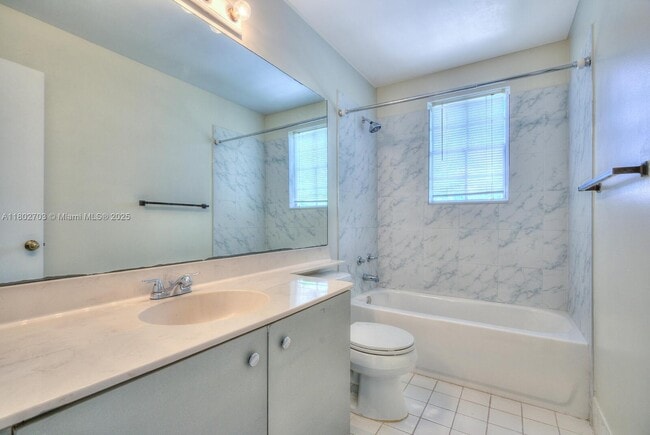 Building Photo - 9965 SW 155th Ct