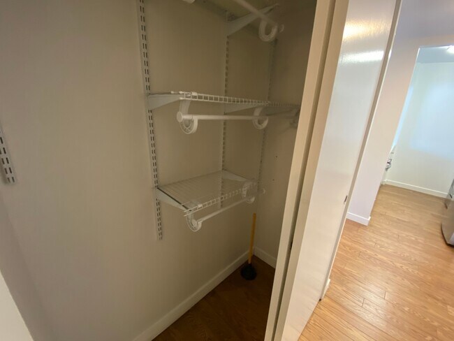 Building Photo - 75-25 153rd St