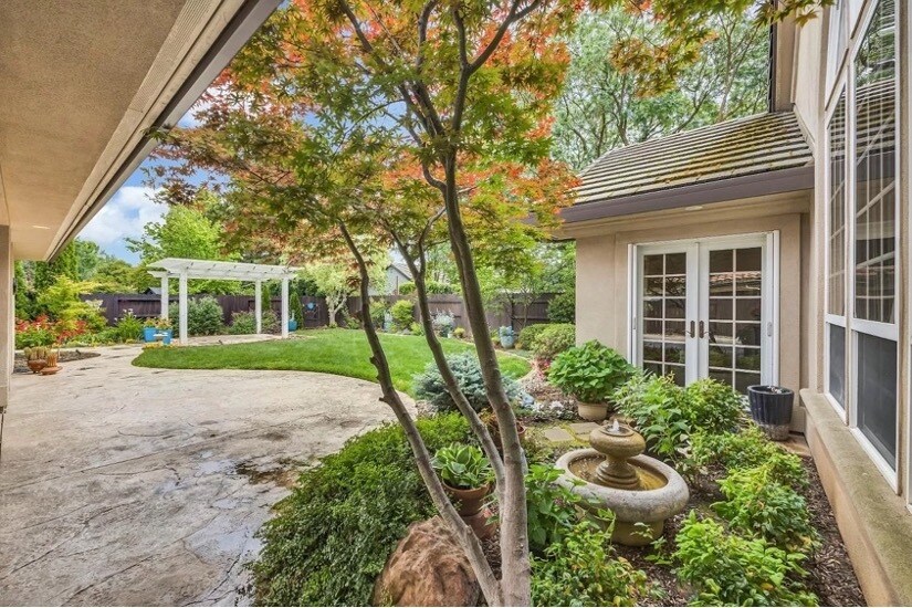Backyard - 9186 Quail Brook Cir