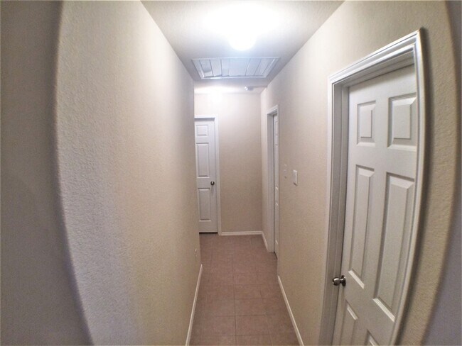 Building Photo - 5204 Pebble Beach Tr