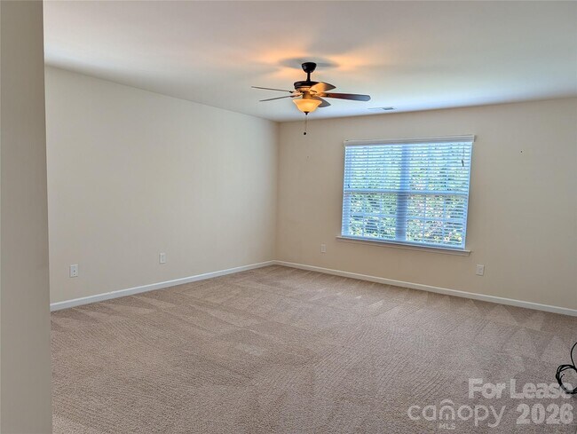 Building Photo - 132 Cherry Bark Dr