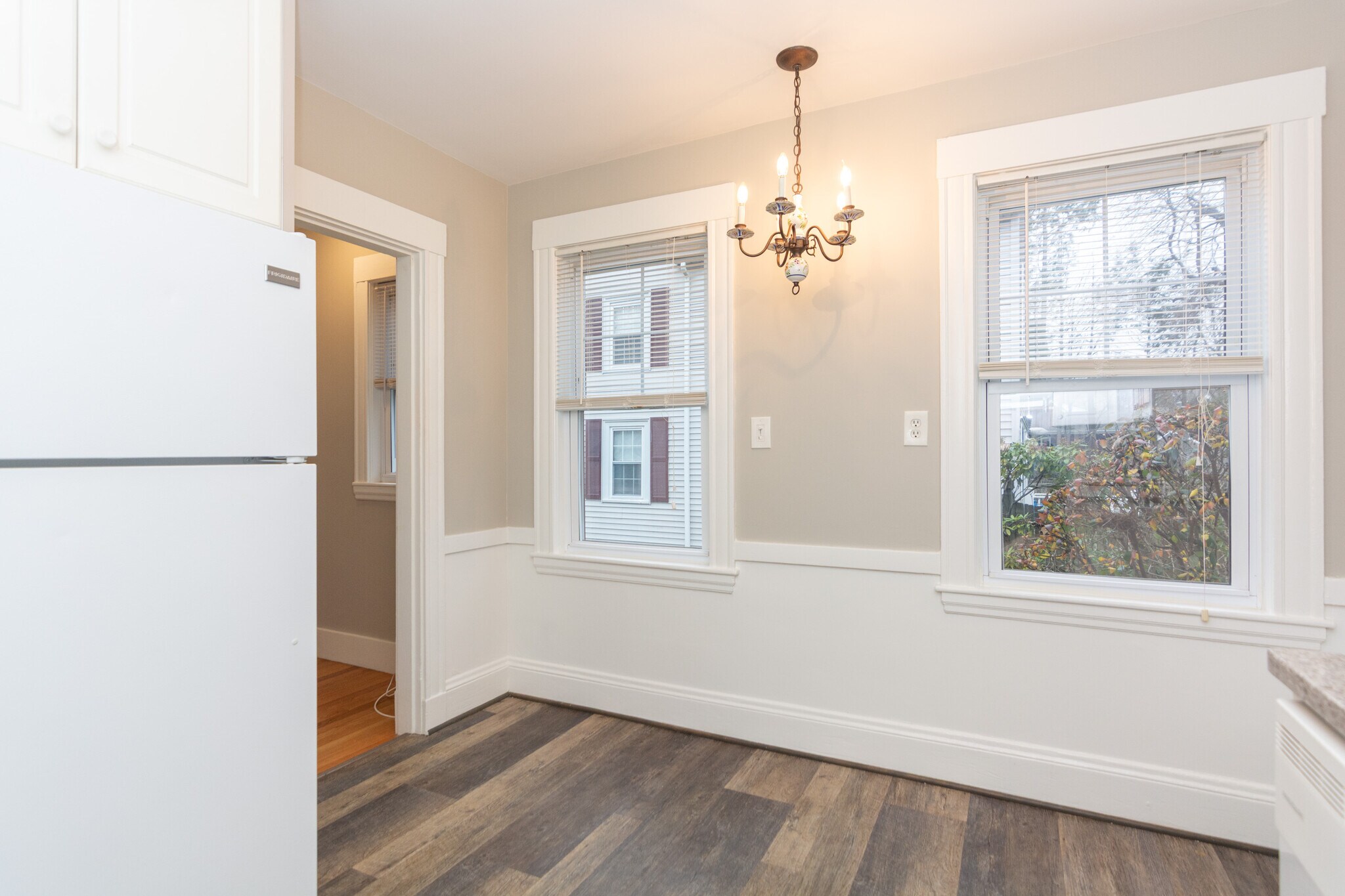 Building Photo - 39 Gould St