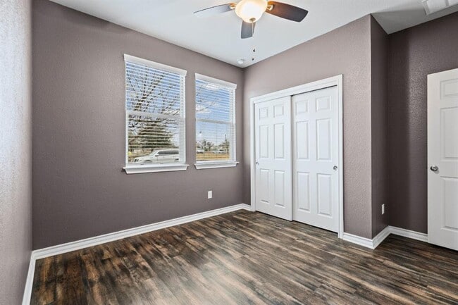 Building Photo - 204 Tulum Ter