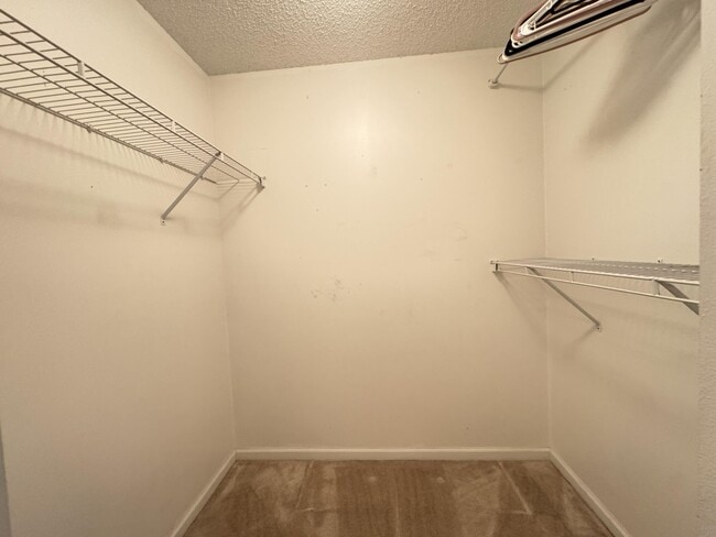 Building Photo - 5413 Rivermill Ln