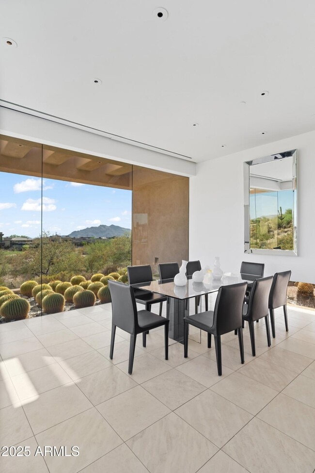 Building Photo - 9191 E Happy Hollow Dr