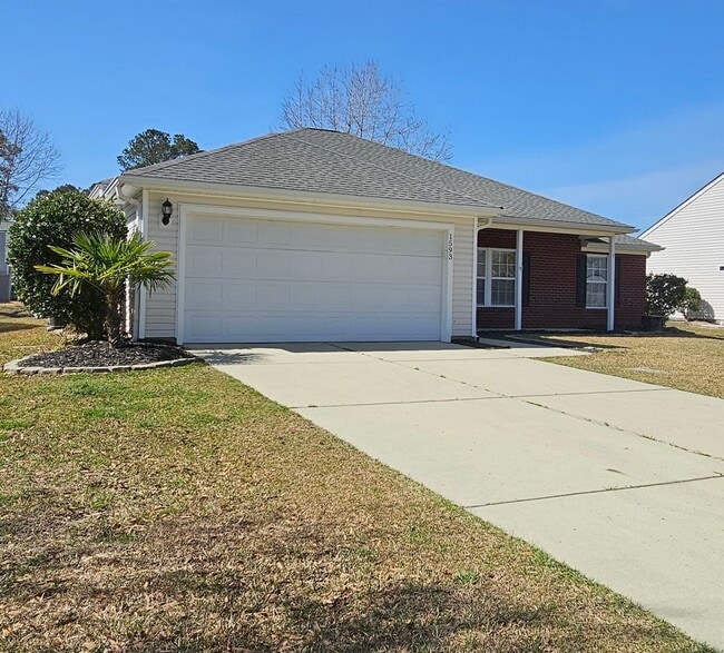 Building Photo - 1593 Langley Dr