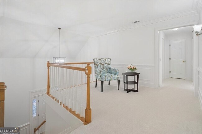 Building Photo - 80 Cliffcreek Trce NE