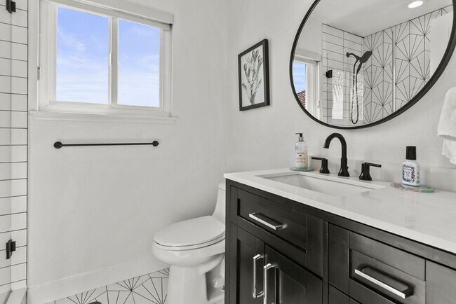 Building Photo - Furnished Coastal Retreat with PANORAMIC Ocean Views!