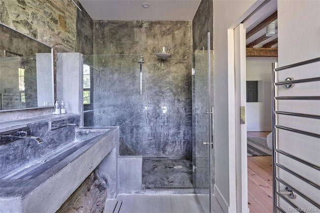 Building Photo - 1883 NY-213