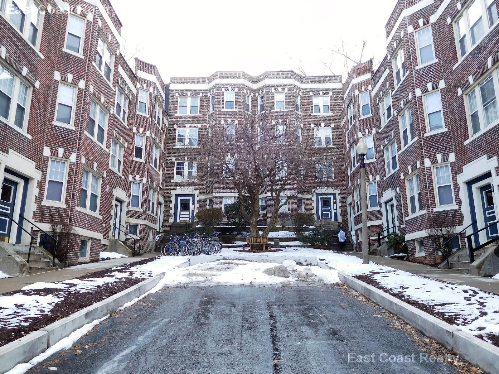 Building Photo - 14 Lorraine Ter