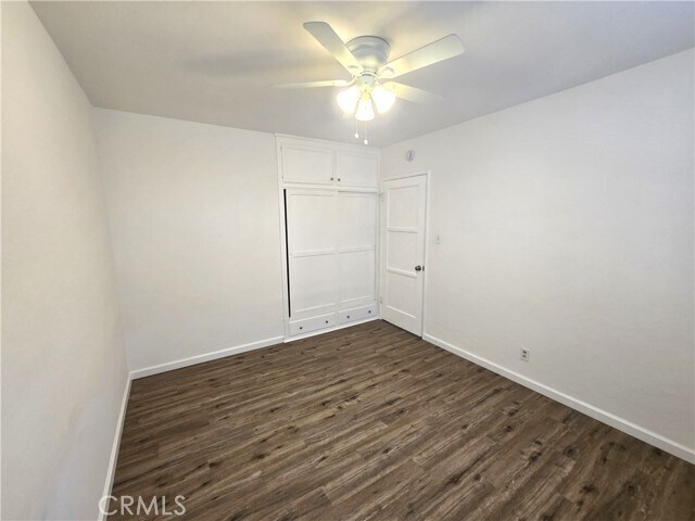 Building Photo - 662 W Glenoaks Blvd