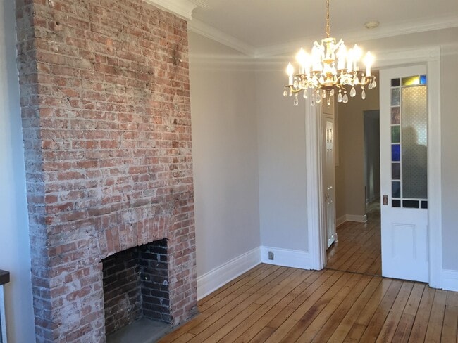 Building Photo - 343 Pavonia Ave