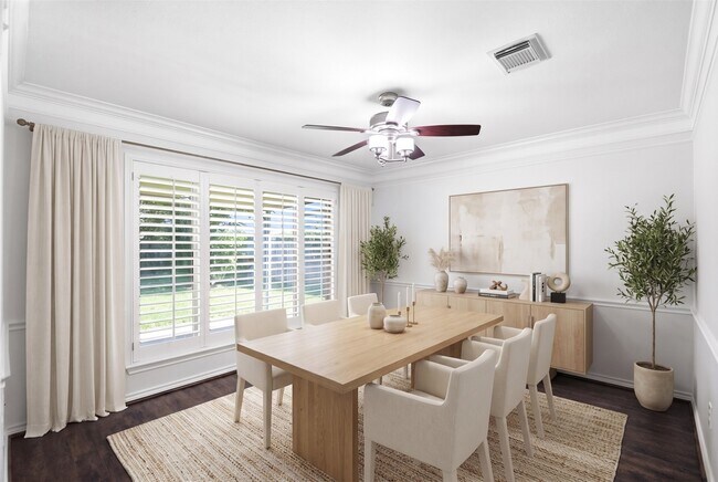 Building Photo - 1702 Fantasy Woods Dr