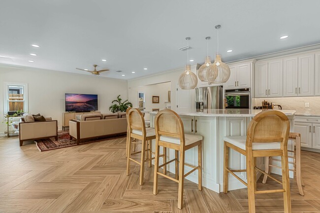 Building Photo - Renovated 3/3 Pool Home home in the heart of Delaney Park of Downtown Orlando