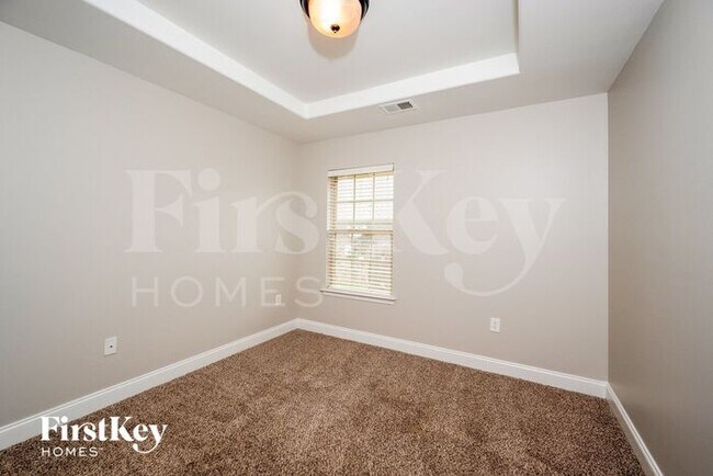 Building Photo - 281 Crisfield Cir