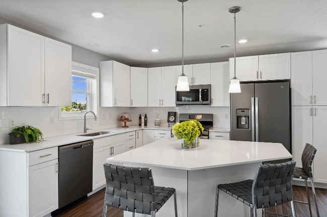 Building Photo - 14642 112th Ave N