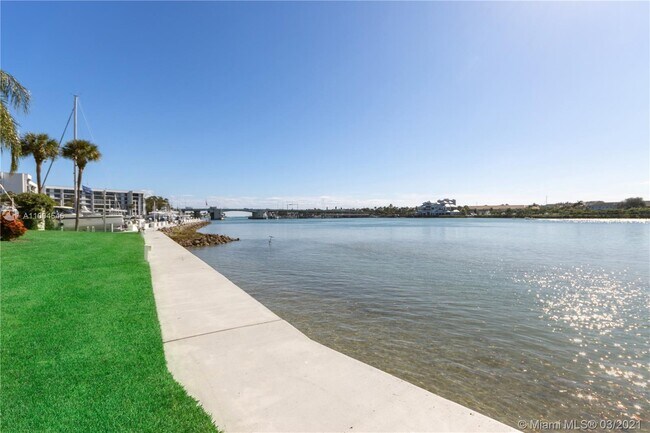 Building Photo - 1542 Jupiter Cove Dr