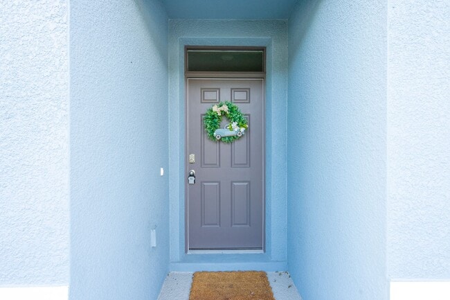 Building Photo - Never Lived in 4 Bed, 2 Bath Ormond Home with Upgrades and a Fenced Yard