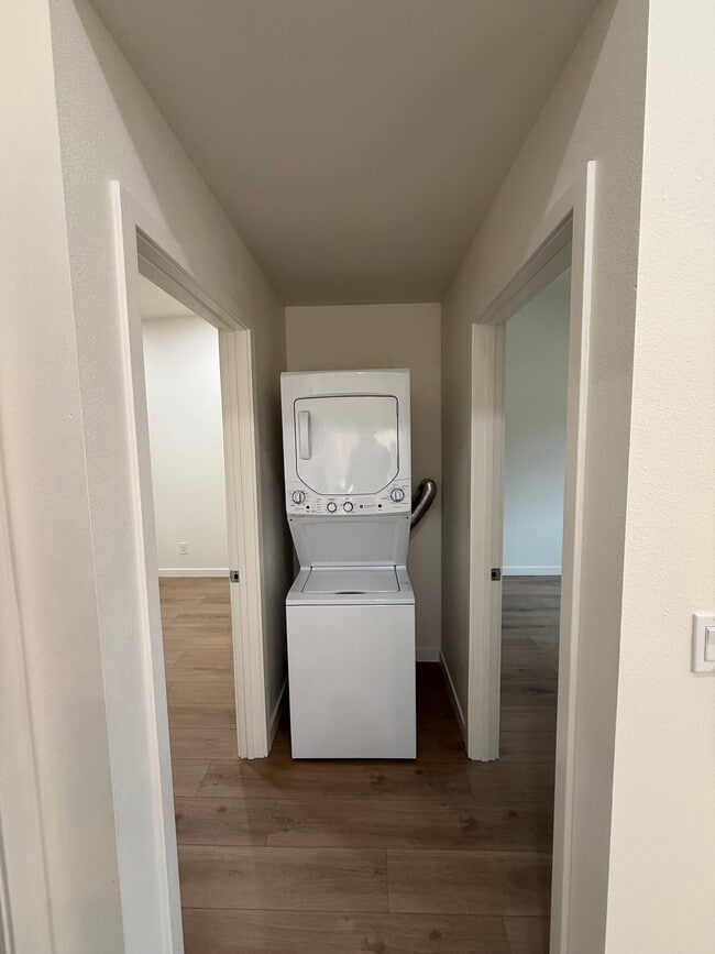 Building Photo - 13040 Terra Bella St