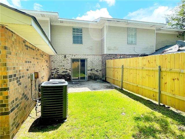 Building Photo - 813 Asheville Dr