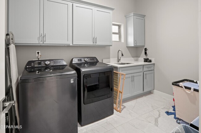 Building Photo - 745 Camino Norte Ct
