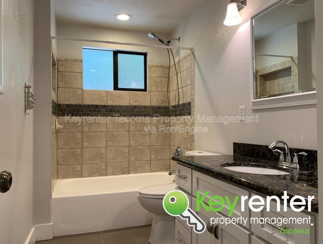 Building Photo - 1355 E 44th St