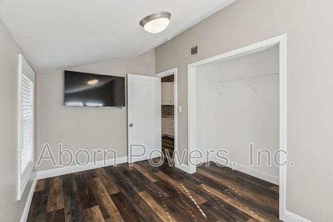 Building Photo - 2984 Bedford Ave