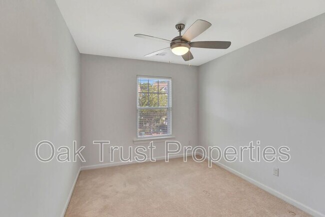 Building Photo - 1135 St Pauls Parrish Ln