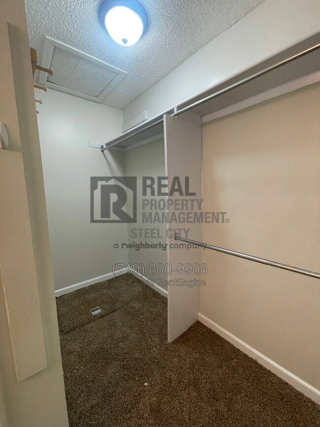 Building Photo - 164 Bonnymede Rd