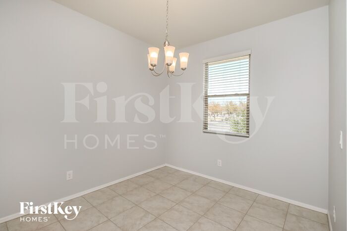 Building Photo - 11547 E Marigold Ln