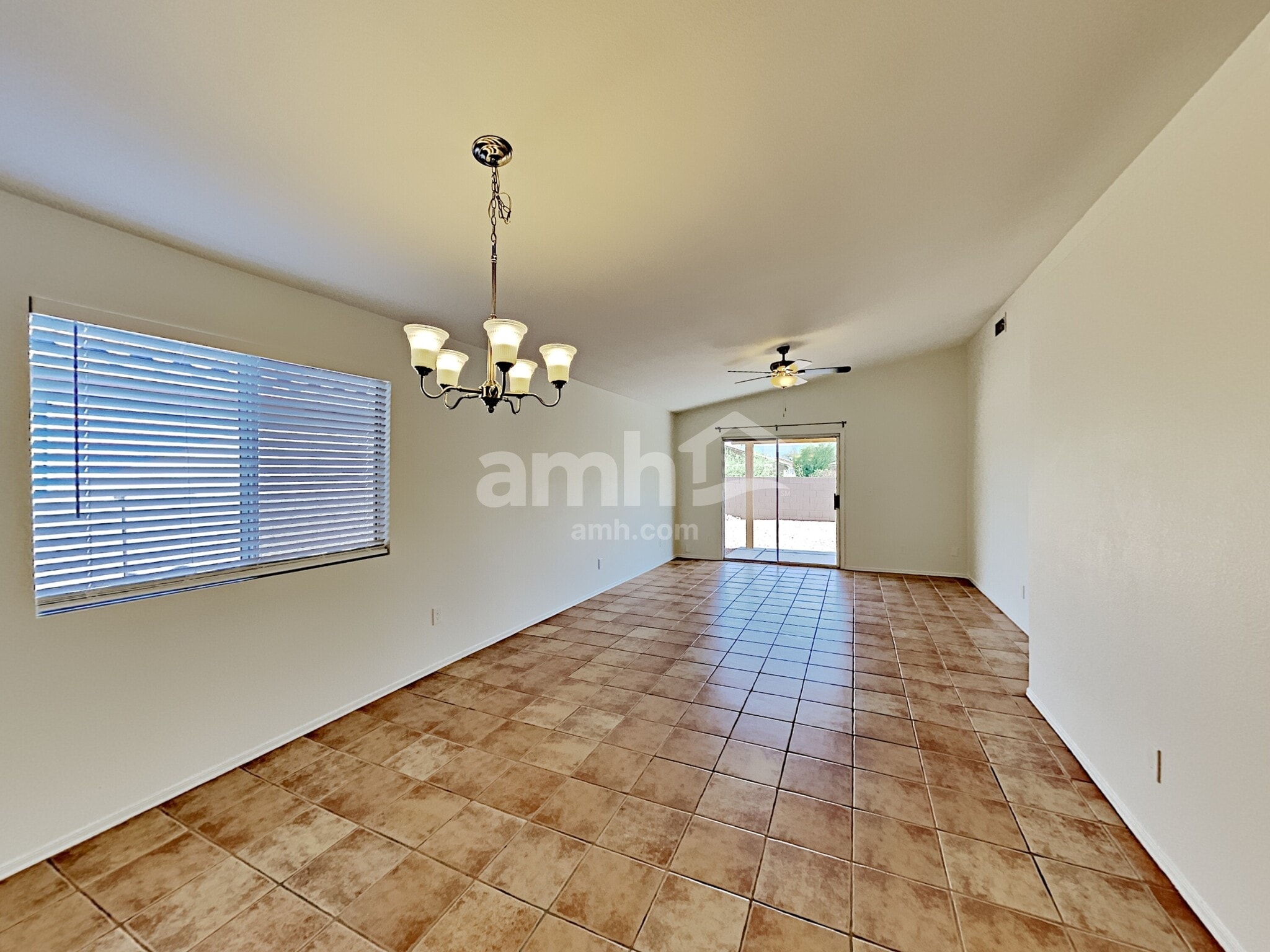 Building Photo - 2165 W Burlwood Way