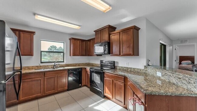 Building Photo - 2447 Torrens Dr