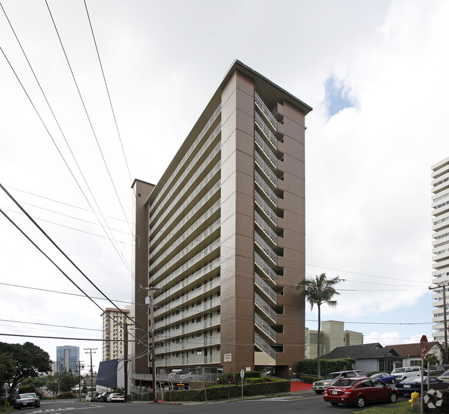Primary Photo - Victoria Towers