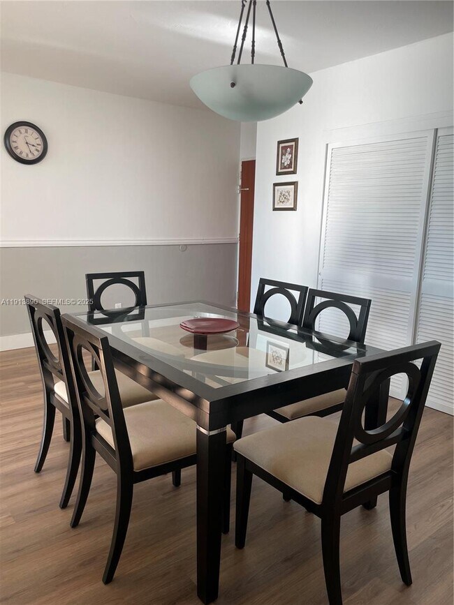 Building Photo - 3801 S Ocean Blvd