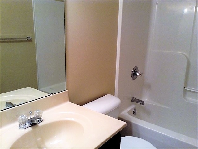 Building Photo - 6804 Trevino Way