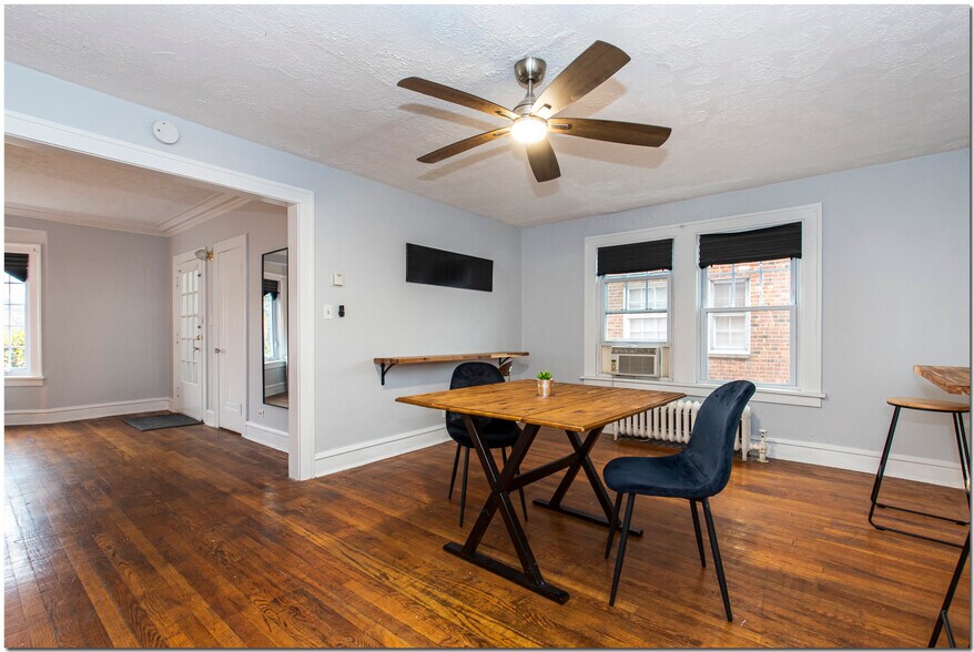 Dining room - 3377 Sutton Rd