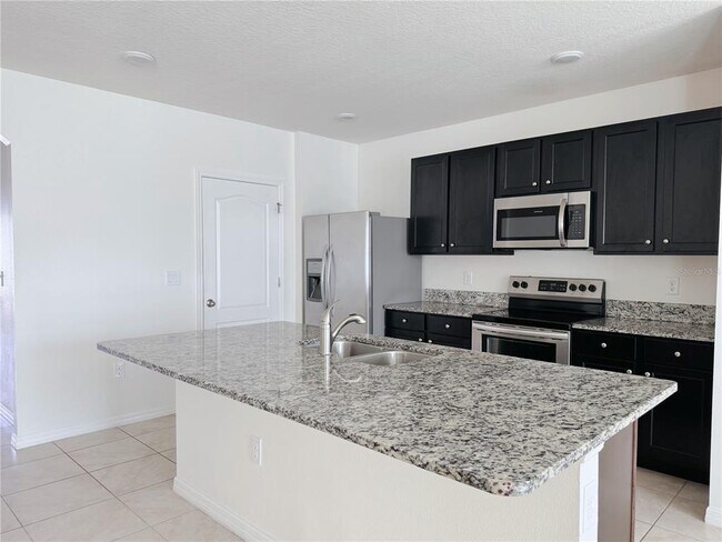 Building Photo - 1656 Bay Breeze Dr