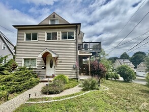 Building Photo - 106 Winter St
