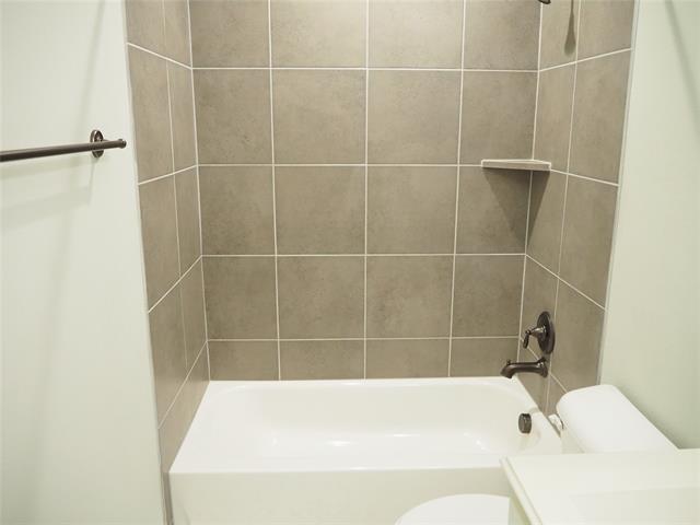 Building Photo - 4129 S Broadway Ave