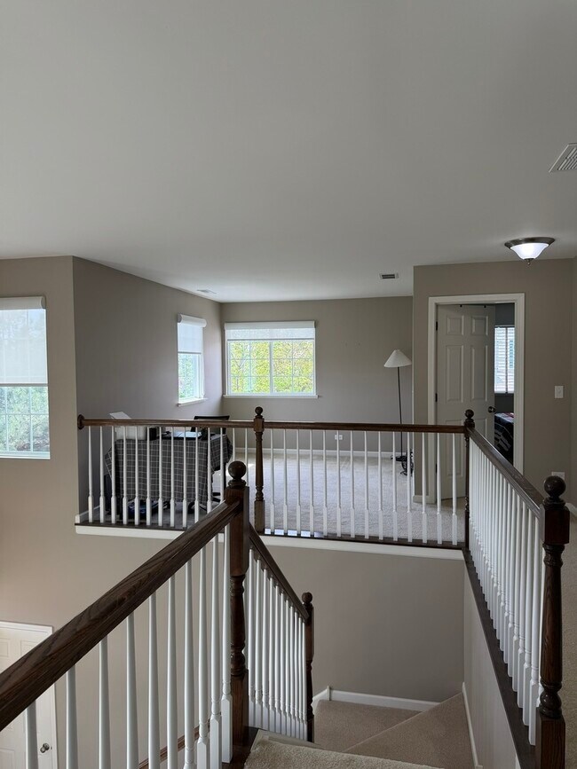 Building Photo - 10097 Cummings St