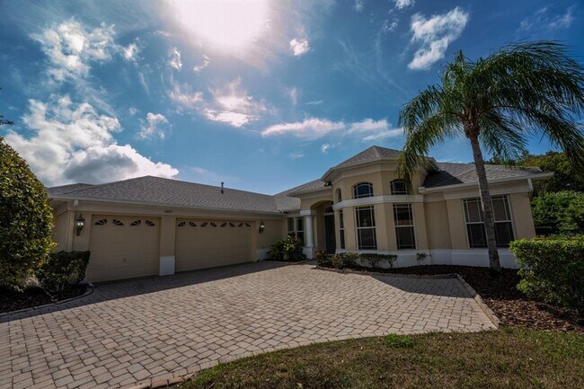 Building Photo - 3037 Lynwood Ct