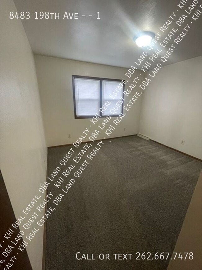 Building Photo - 8483 198th Ave