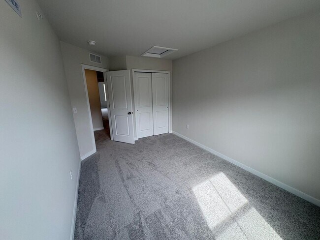 Building Photo - Brand new End Unit Spacious 3BR Townhome in Downingtown Ridge Community  *****LIMITED TIME FIRST ...