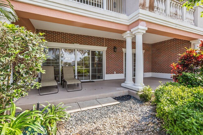 Building Photo - 1102 Sunset View Cir