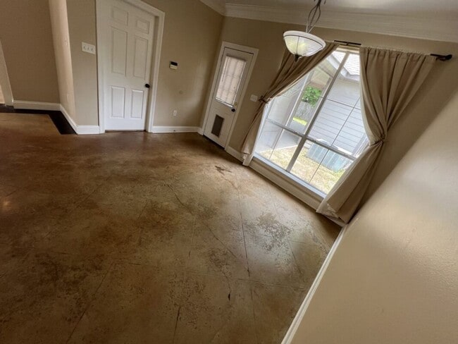 Building Photo - Beautiful 3BR Home in Sought-After Beau Pré off River Rd – Open Floor Plan & Fenced Yard!