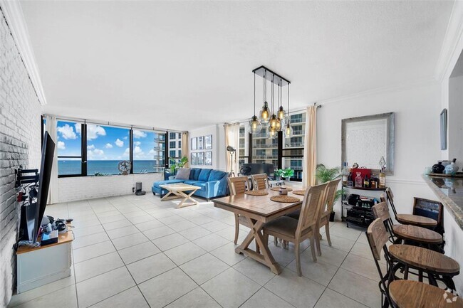 Building Photo - 3505 S Ocean Dr