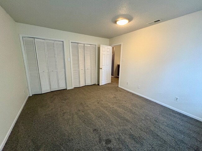 Building Photo - 6857 Maywood Cir