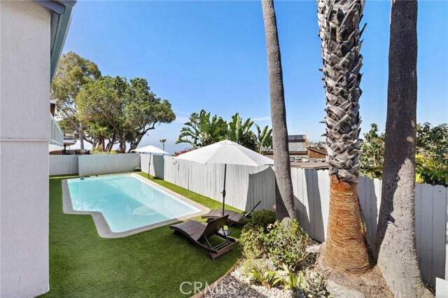 Building Photo - 2120 Temple Hills Dr