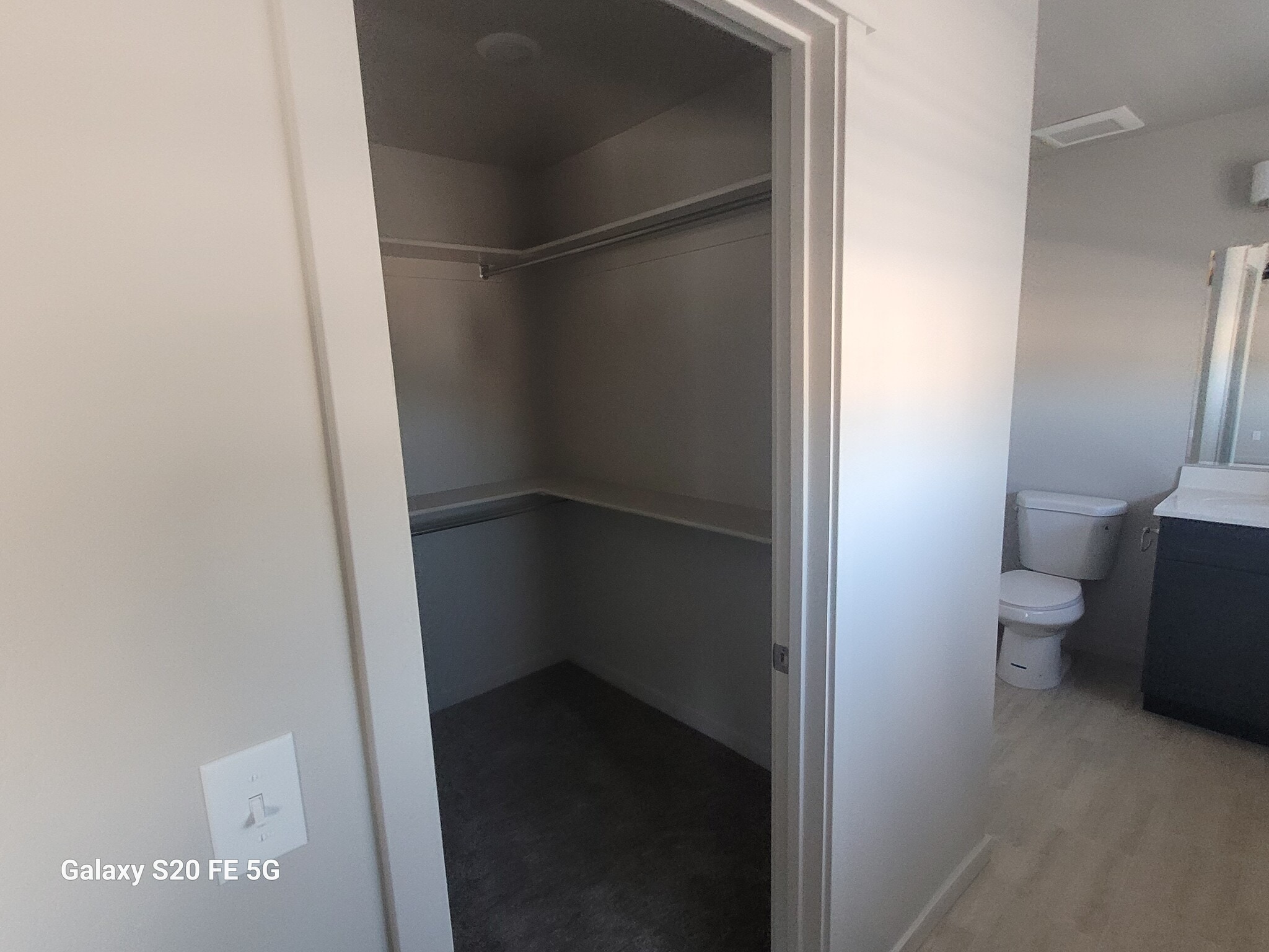 Master walk in closet - 195 El Camino Ave