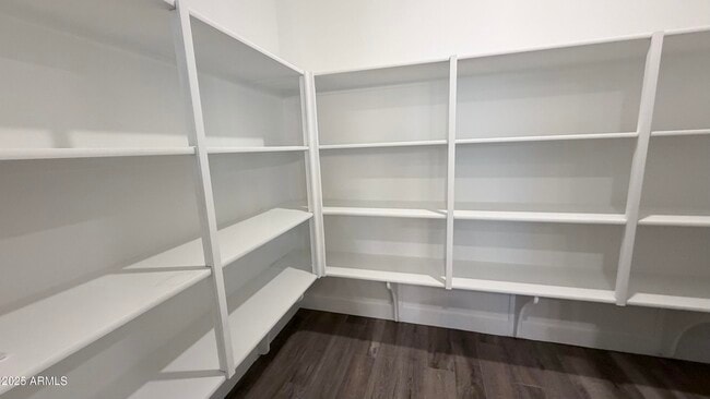 Building Photo - 15901 W El Cortez Pl